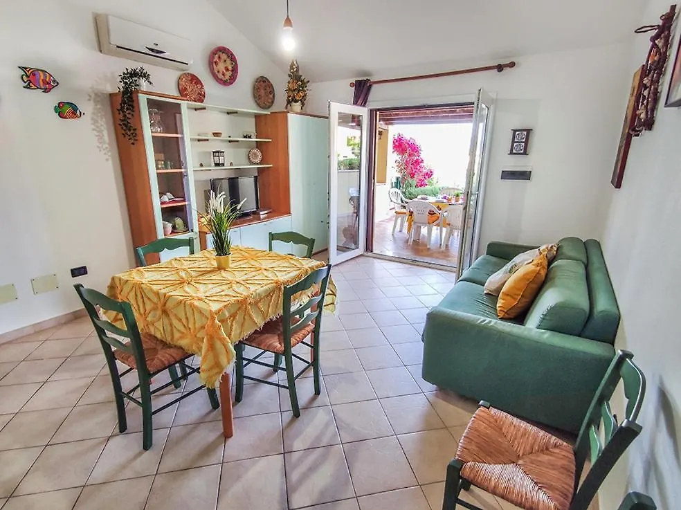 בית נופש הוילה קאסטלסארדו Villetta In Sardegna A Due Passi Dal Mare